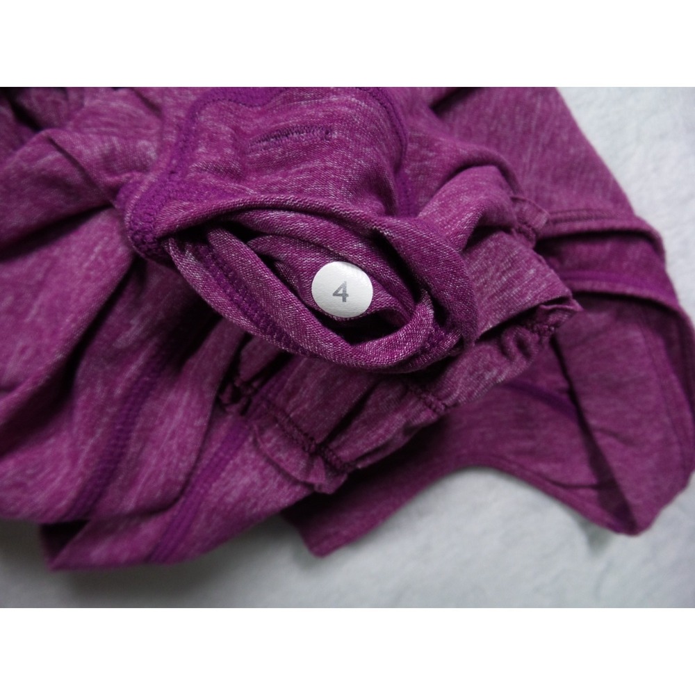 Lululemon Top Womens Size 4 Purple Dash Tank II Ruffle Pocket Stretch Yoga - Picture 10 of 10